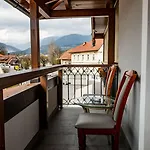 Pri Cesarju