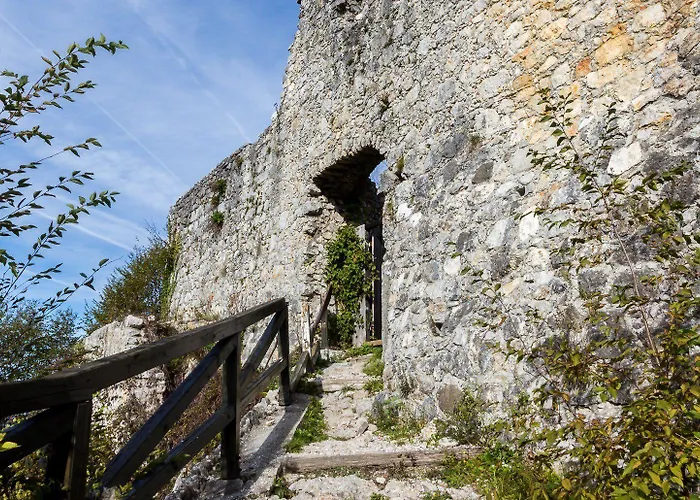 Pri Cesarju Gasthof 3*