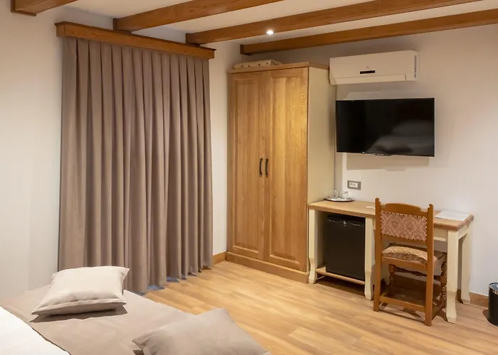 بيت ضيافة Pri Cesarju